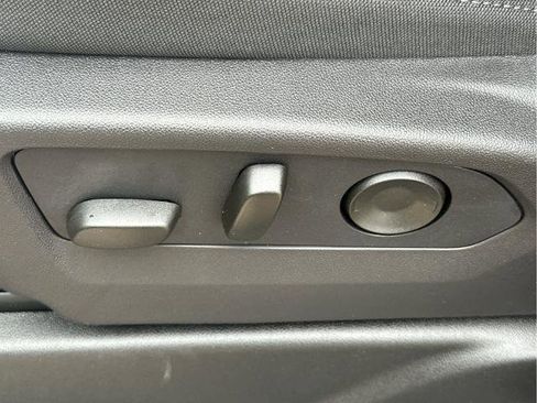 New 2026 Chevrolet Tahoe LS image 24