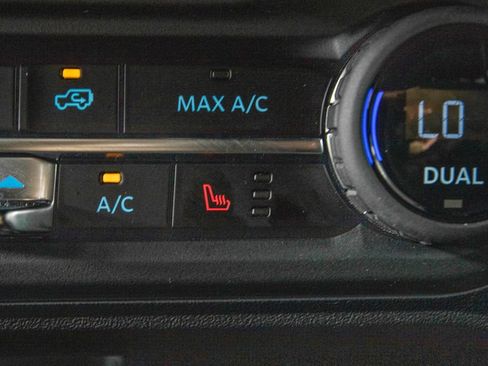Used 2026 Ford Bronco Outer Banks AWD/4WD image 26