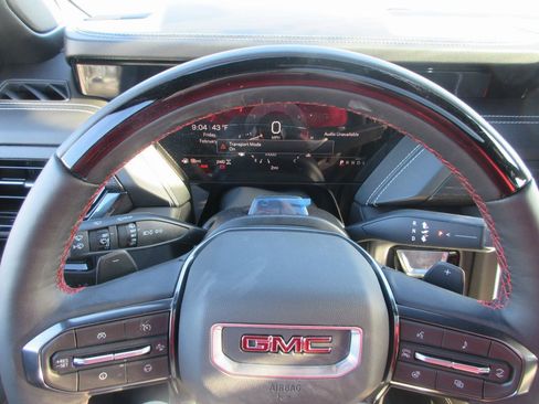 New 2026 GMC Yukon AT4 Ultimate image 18