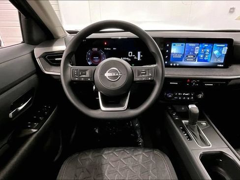 New 2026 Nissan Kicks SV w/ Cold Weather Package FWD image 23
