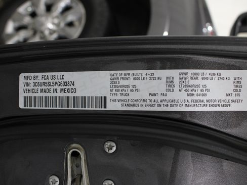 Used 2023 RAM 2500 Limited AWD/4WD image 43