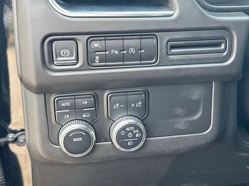 Certified 2024 GMC Yukon SLT image 31