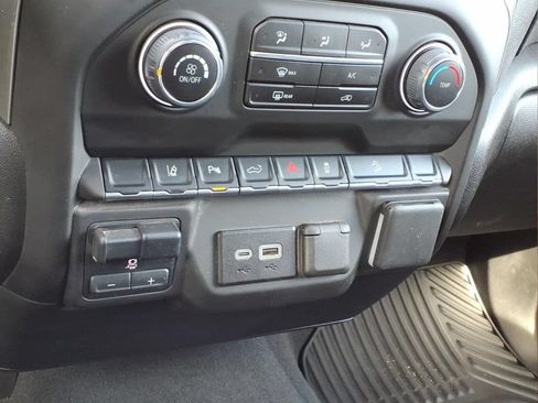 Certified 2025 Chevrolet Silverado 2500 Custom w/ Custom Value Package AWD/4WD image 8