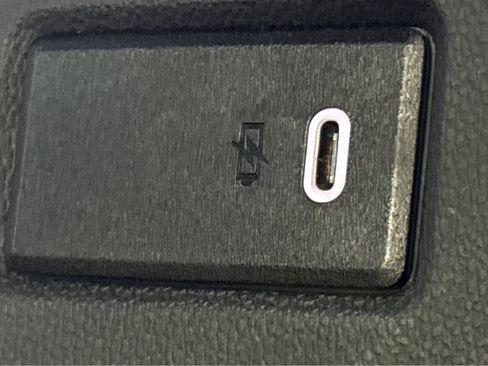 Used 2024 Chevrolet Tahoe LT image 35