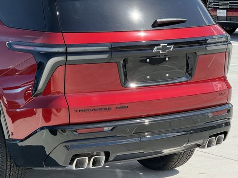 New 2026 Chevrolet Traverse RS image 6