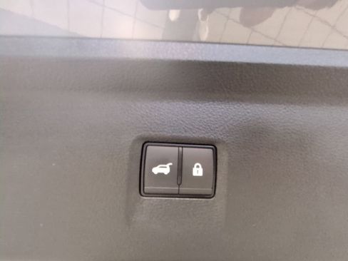 Used 2026 INFINITI QX60 Sport w/ Dark Cargo Package image 32