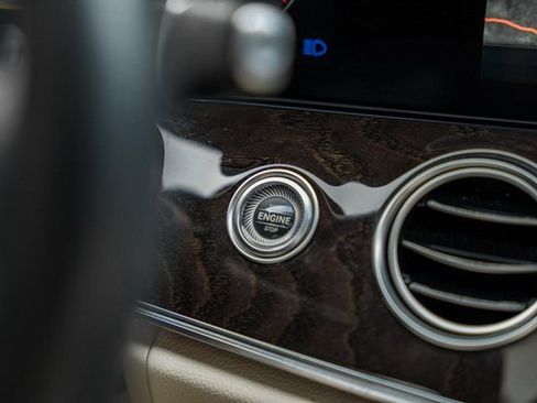 Used 2020 Mercedes-Benz E 450 4MATIC Sedan image 23