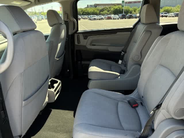Used 2018 Honda Odyssey EX image 20