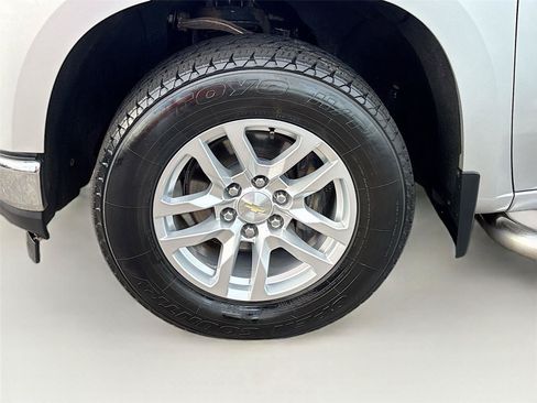 Used 2020 Chevrolet Silverado 1500 LT w/ All-Star Edition RWD image 30