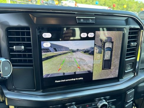 New 2026 Ford F350 Lariat w/ Black Appearance Package image 29