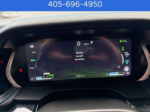 Used 2022 Jeep Grand Cherokee Trailhawk w/ Luxury Tech Group III image 24