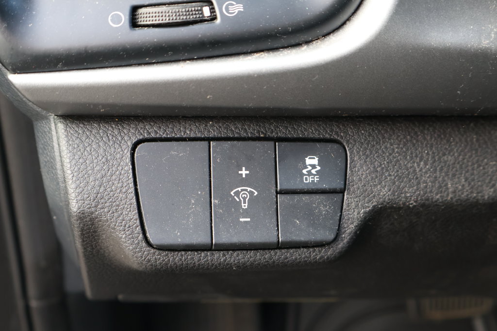 Used 2023 Kia Rio S w/ Technology Package FWD image 15