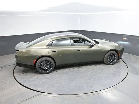New 2026 Dodge Charger R/T w/ Performance Handling Group AWD/4WD image 31