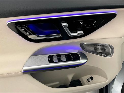 Certified 2026 Mercedes-Benz GLC 300 4MATIC image 36