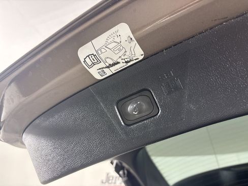 Used 2019 Ford Edge SEL w/ Equipment Group 201A image 25