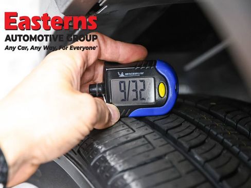 Used 2018 Jeep Renegade Altitude AWD/4WD image 28