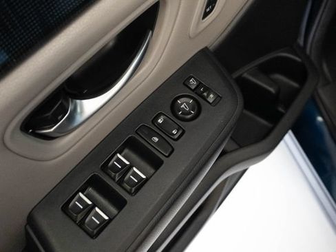 Used 2025 Honda Pilot Elite image 20