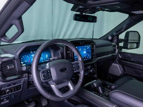 Used 2025 Ford F150 Lariat w/ Bed Utility Package AWD/4WD image 20