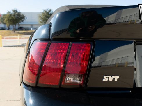 Used 2003 Ford Mustang Cobra image 13