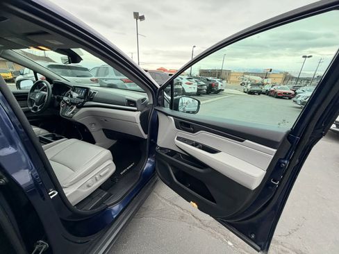 Used 2022 Honda Odyssey EX-L image 32