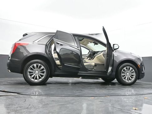 Used 2018 Cadillac XT5 Luxury w/ Driver Awareness Package image 70