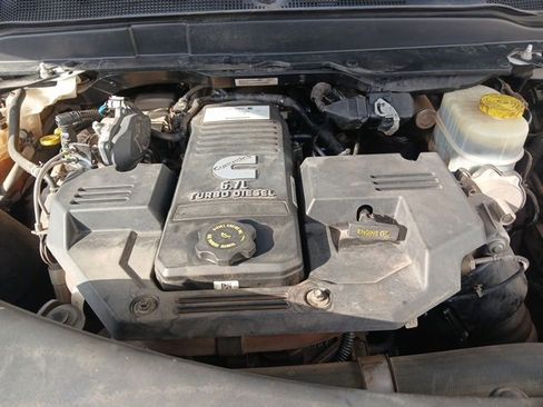 Used 2020 RAM 3500 Tradesman image 13