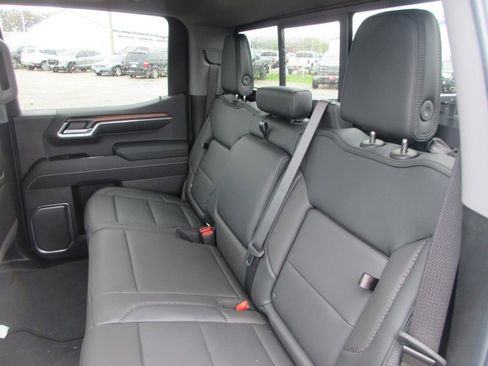 New 2026 GMC Sierra 1500 Denali w/ Denali Reserve Package AWD/4WD image 16