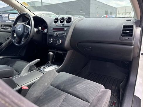 Used 2013 Nissan Altima 2.5 S image 17