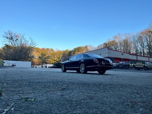 Used 2014 Bentley Mulsanne image 13