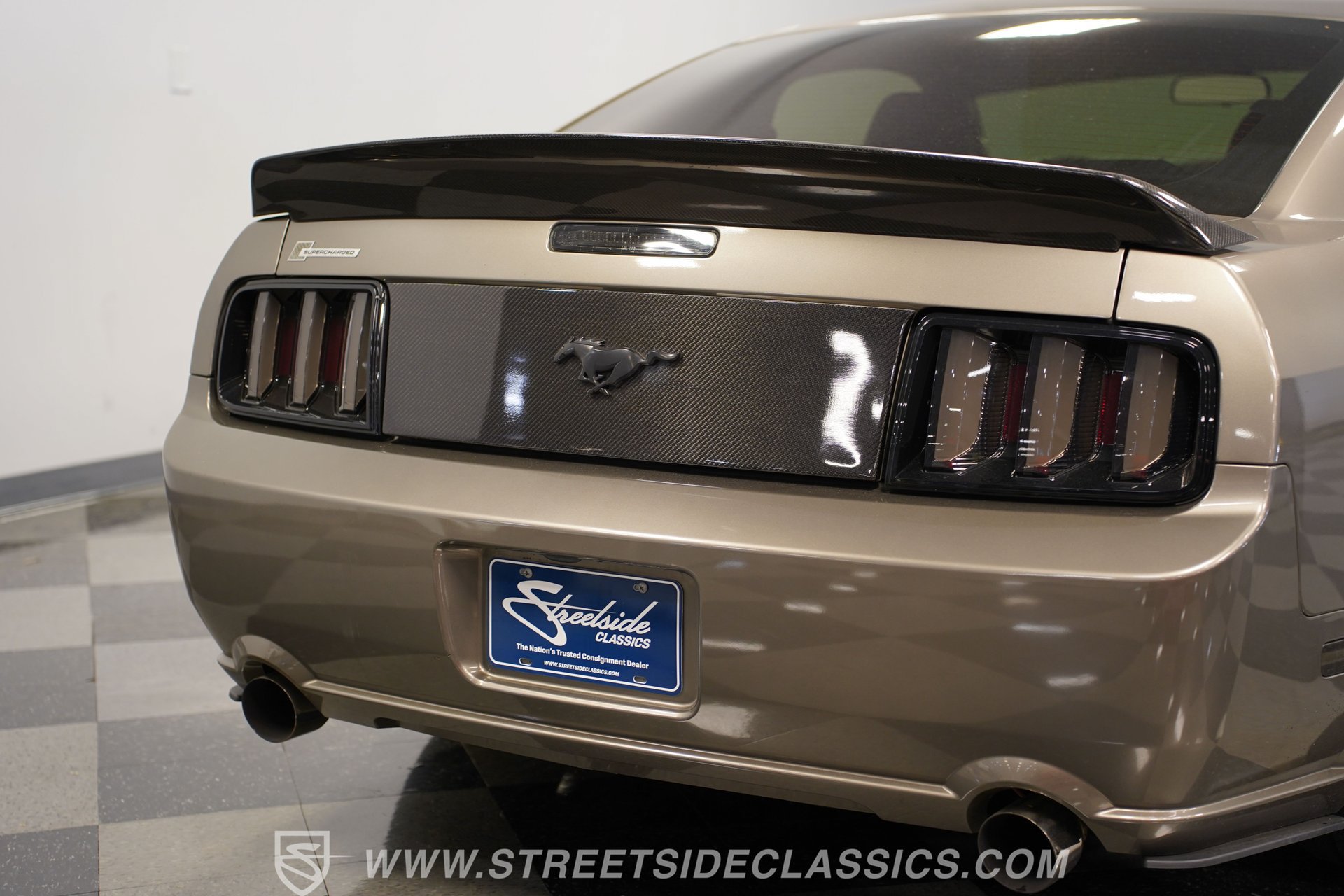 Used 2005 Ford Mustang GT RWD image 27