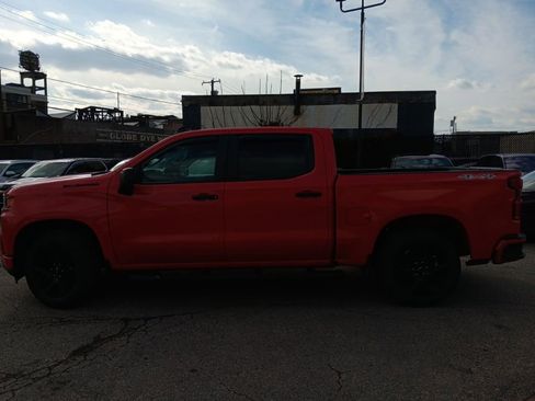Used 2021 Chevrolet Silverado 1500 Custom w/ Rally Edition image 8