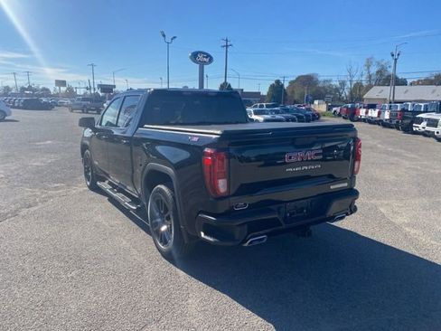 Used 2020 GMC Sierra 1500 Elevation w/ Elevation Value Package AWD/4WD image 4