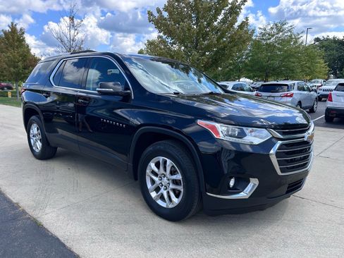 Used 2018 Chevrolet Traverse LT AWD/4WD image 7