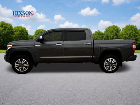 Used 2018 Toyota Tundra Platinum image 4