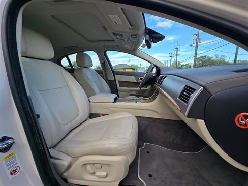 Used 2009 Jaguar XF Supercharged RWD image 16