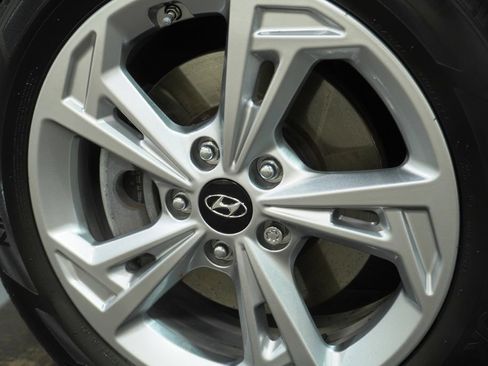 Used 2022 Hyundai Kona SEL w/ Cargo Package AWD/4WD image 10