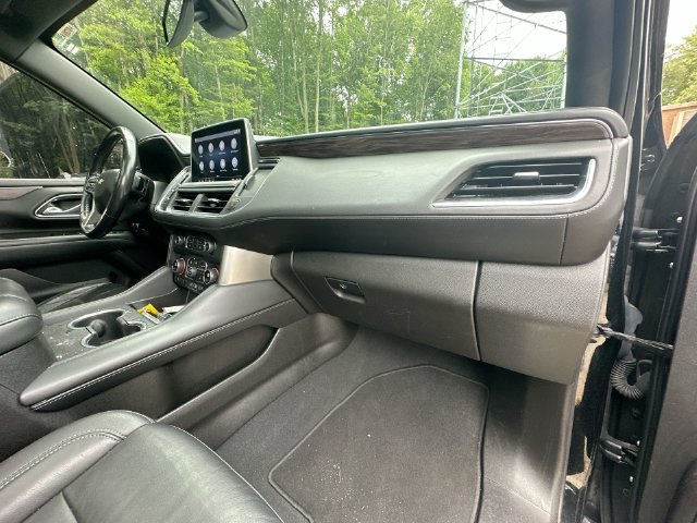 Used 2021 Chevrolet Suburban LT AWD/4WD image 39