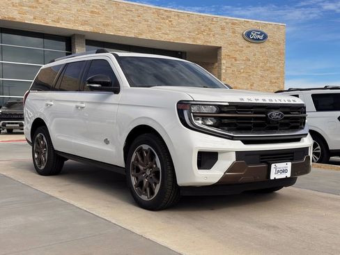 New 2025 Ford Expedition King Ranch image 46