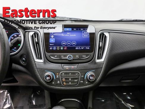 Used 2024 Chevrolet Malibu LT image 12