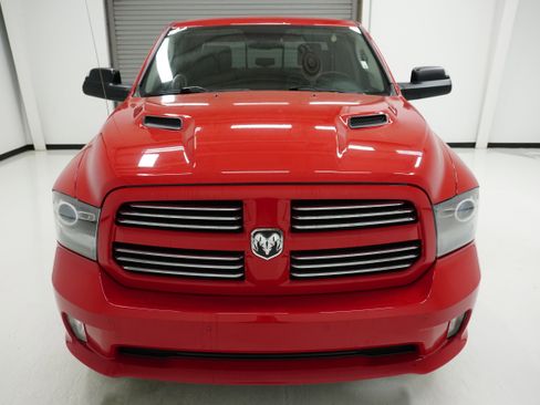 Used 2014 RAM 1500 Sport image 2