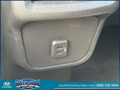 Used 2023 Chevrolet Equinox LS AWD/4WD image 14