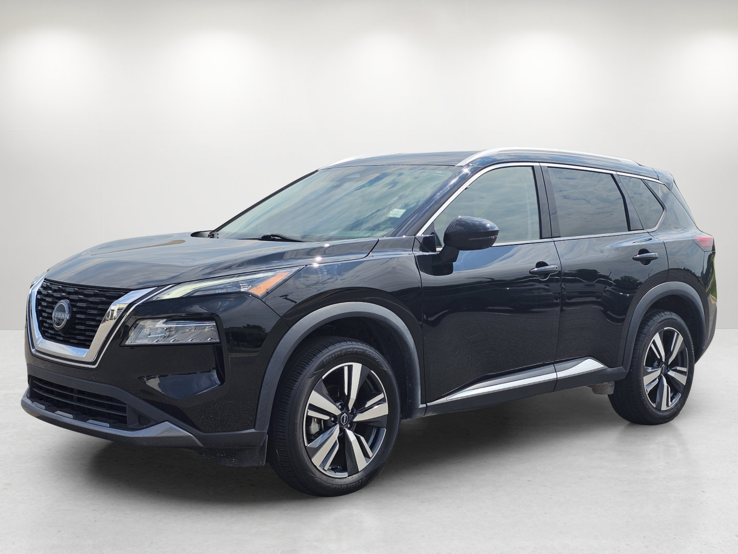 Used 2023 Nissan Rogue SL AWD/4WD image 1