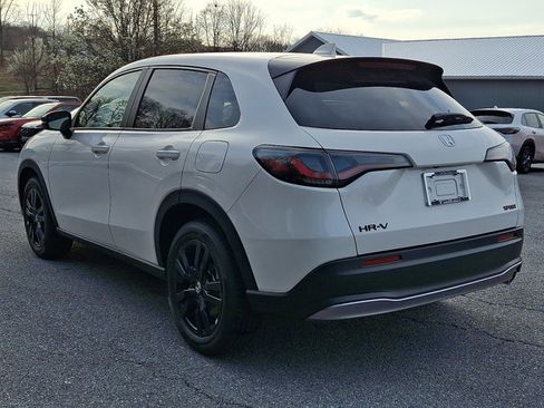 New 2026 Honda HR-V Sport image 4