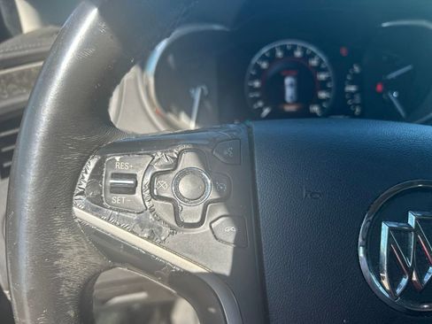 Used 2014 Buick LaCrosse Leather FWD image 9