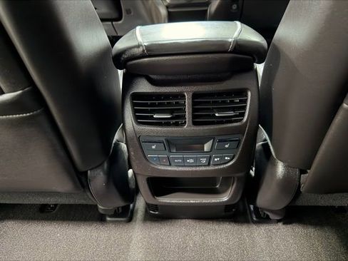 Used 2020 Acura MDX SH-AWD w/ Advance Package image 15