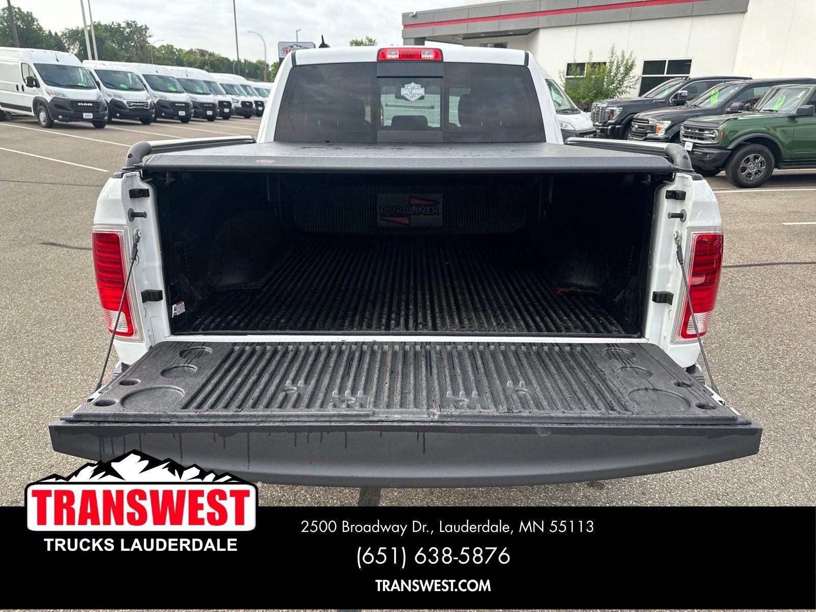 Used 2018 RAM 1500 Laramie w/ Convenience Group AWD/4WD image 17
