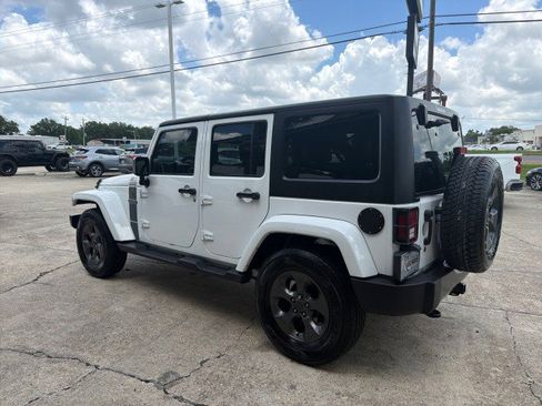 Used 2017 Jeep Wrangler Unlimited Sport AWD/4WD image 6
