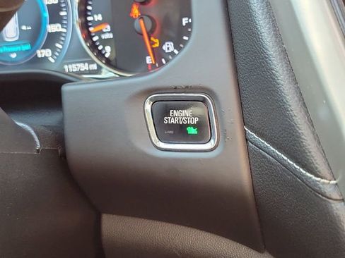 Used 2017 GMC Acadia Denali FWD image 27