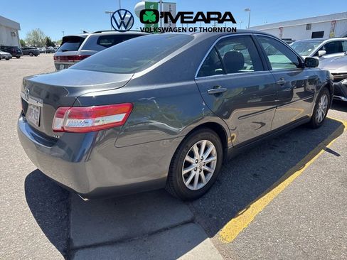 Used 2010 Toyota Camry XLE FWD image 4