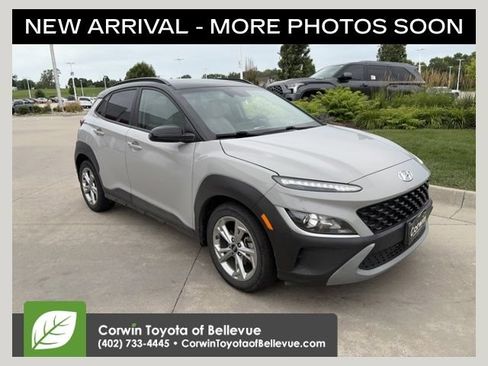 Used 2023 Hyundai Kona SEL FWD image 1